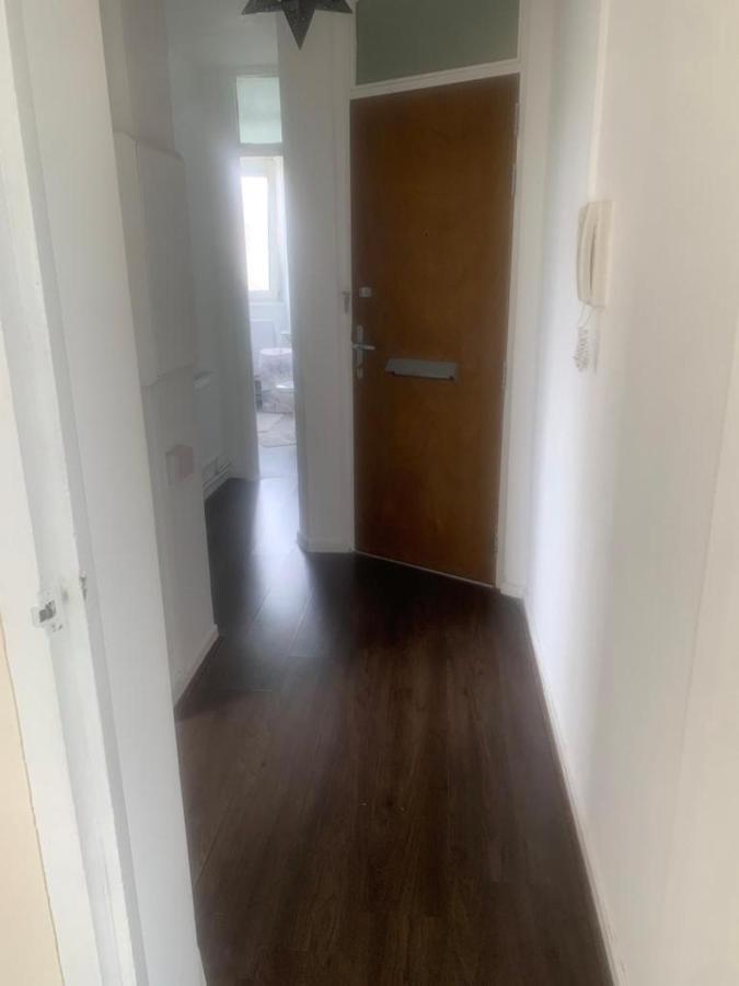 Apartamento 1 Bed Close To Station